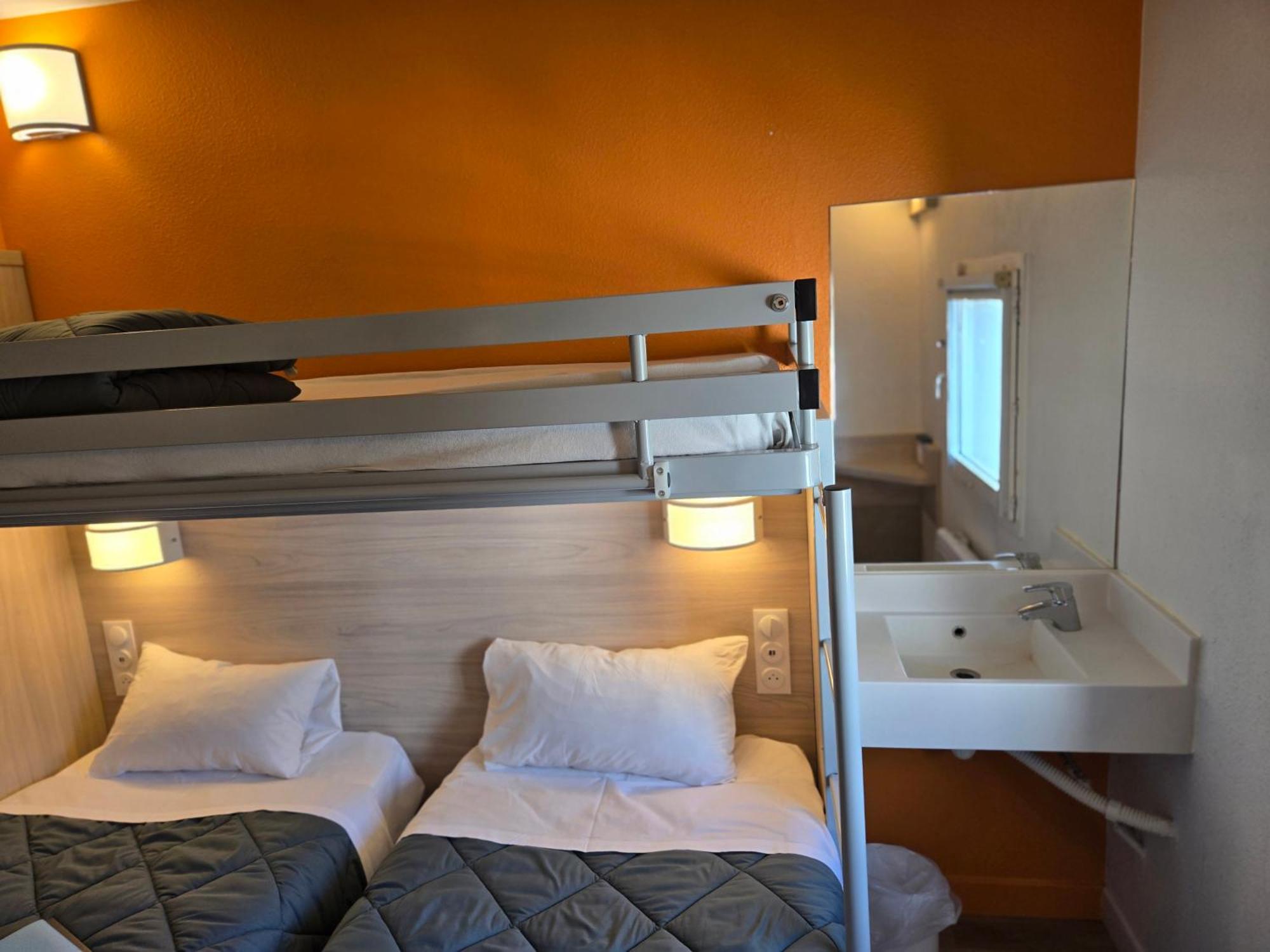 Hotel Premiere Classe Thionville - 2*